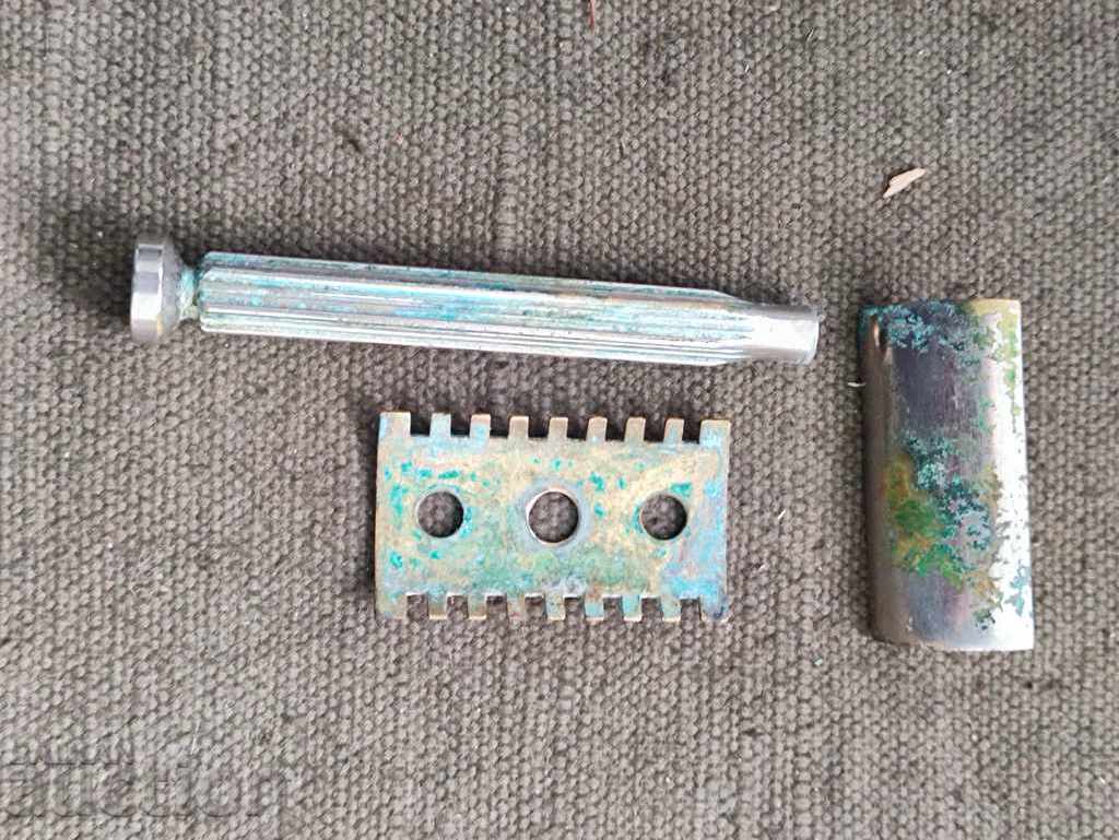 Auction Old razor Auction Old razor