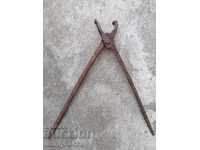 Clești de fierar unealtă din fier forjat