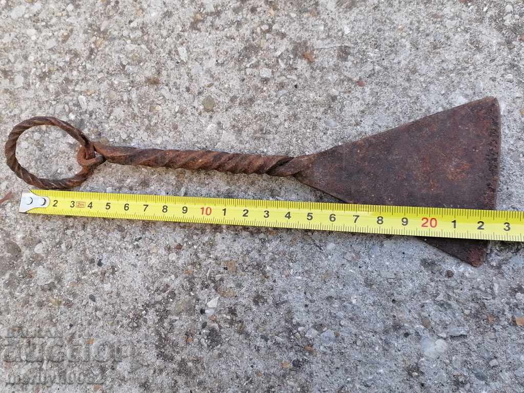 Delivery of Gingerbread, gingerbread, gingerbread, gingerbread, wrought iron