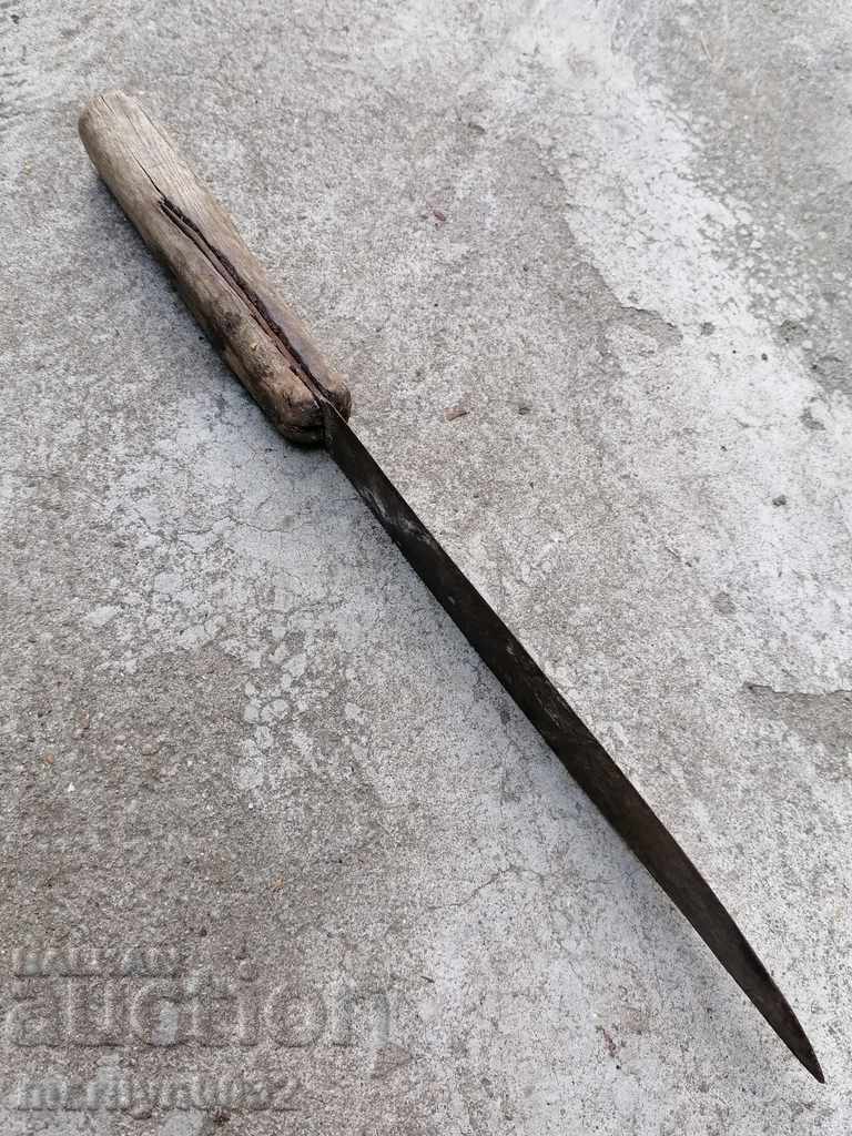 Delivery of Old hand-forged shepherd's knife kulak dagger Delivery of Old hand-forged shepherd's knife kulak dagger