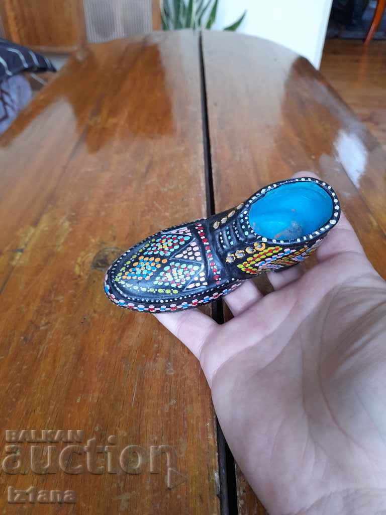 Old ceramic shoe, decoration - 5