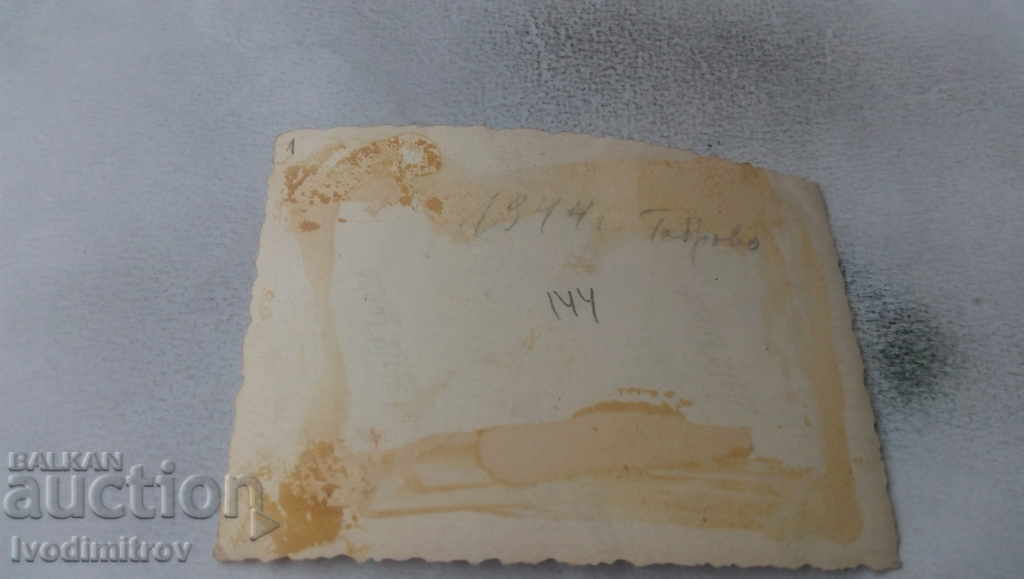 Снимка Габрово Млади момичета 1944 с цена 1.65 лв. | € 0.84 Снимка Габрово Млади момичета 1944 с цена 1.65 лв. | € 0.84