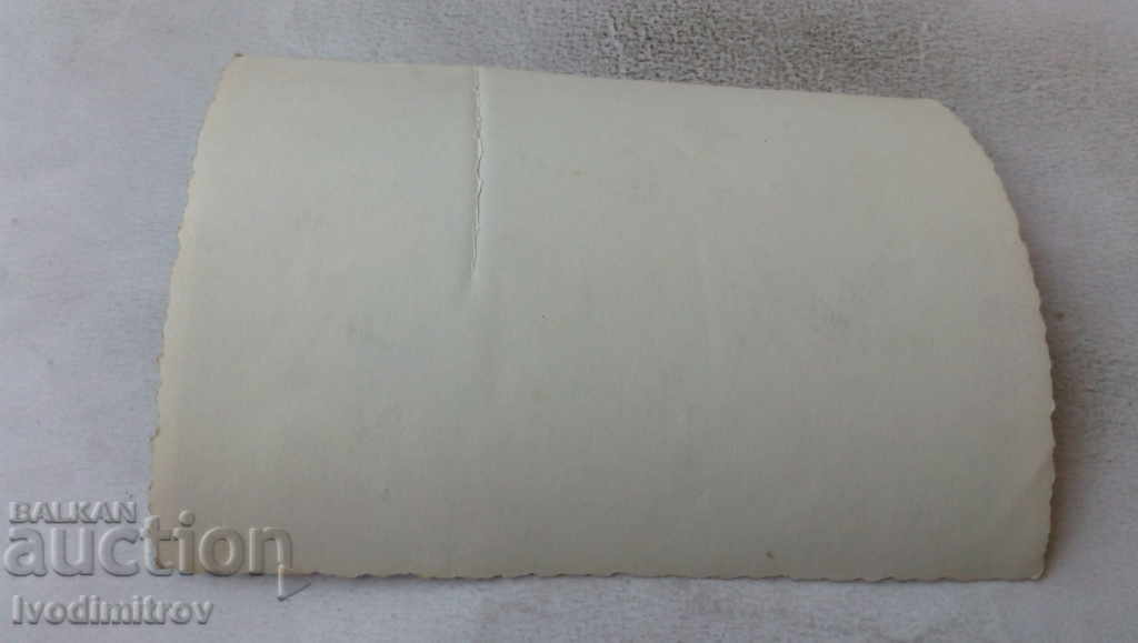 Photo Construction workers with price 1.65 BGN | € 0.84