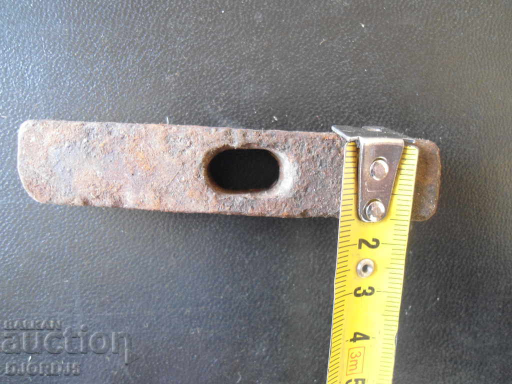 Old small hammer, 0.130 kg. with price 2.00 BGN | € 1.02 Old small hammer, 0.130 kg. with price 2.00 BGN | € 1.02