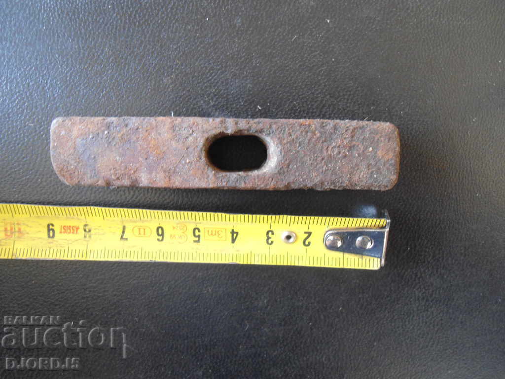 Auction Old small hammer, 0.130 kg. Auction Old small hammer, 0.130 kg.