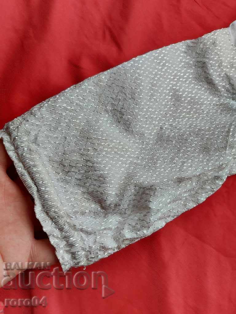 SHIRT - WEAR - 10 - 6 SHIRT - WEAR - 10 - 6