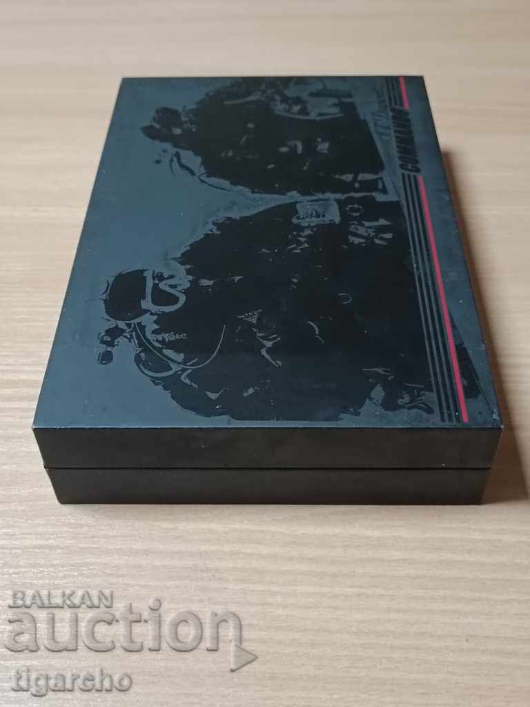 DuPont lighter box - 5 DuPont lighter box - 5