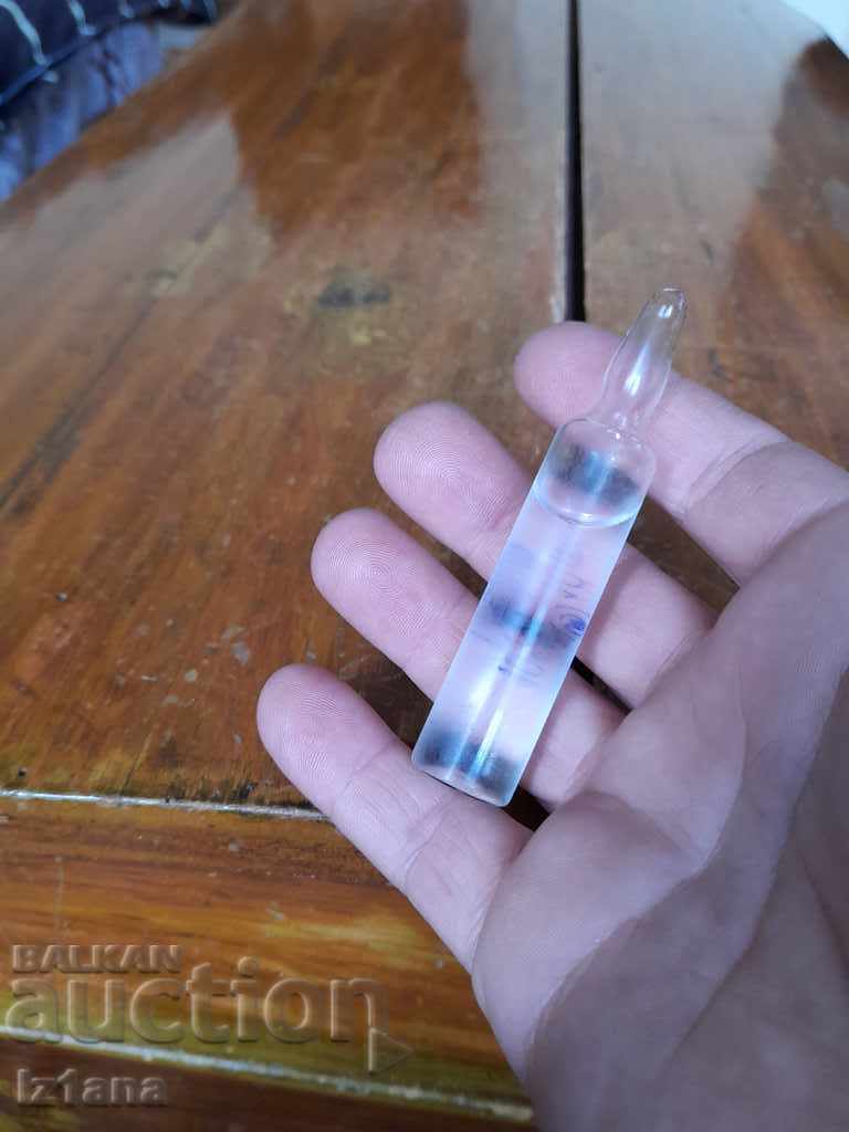 Auction Old ampoule of Calcium Auction Old ampoule of Calcium