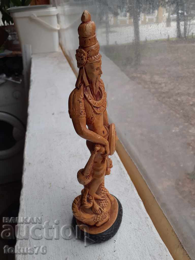 Old statuette of Chinese figure paste resin with price 69.00 BGN | € 35.28 Old statuette of Chinese figure paste resin with price 69.00 BGN | € 35.28