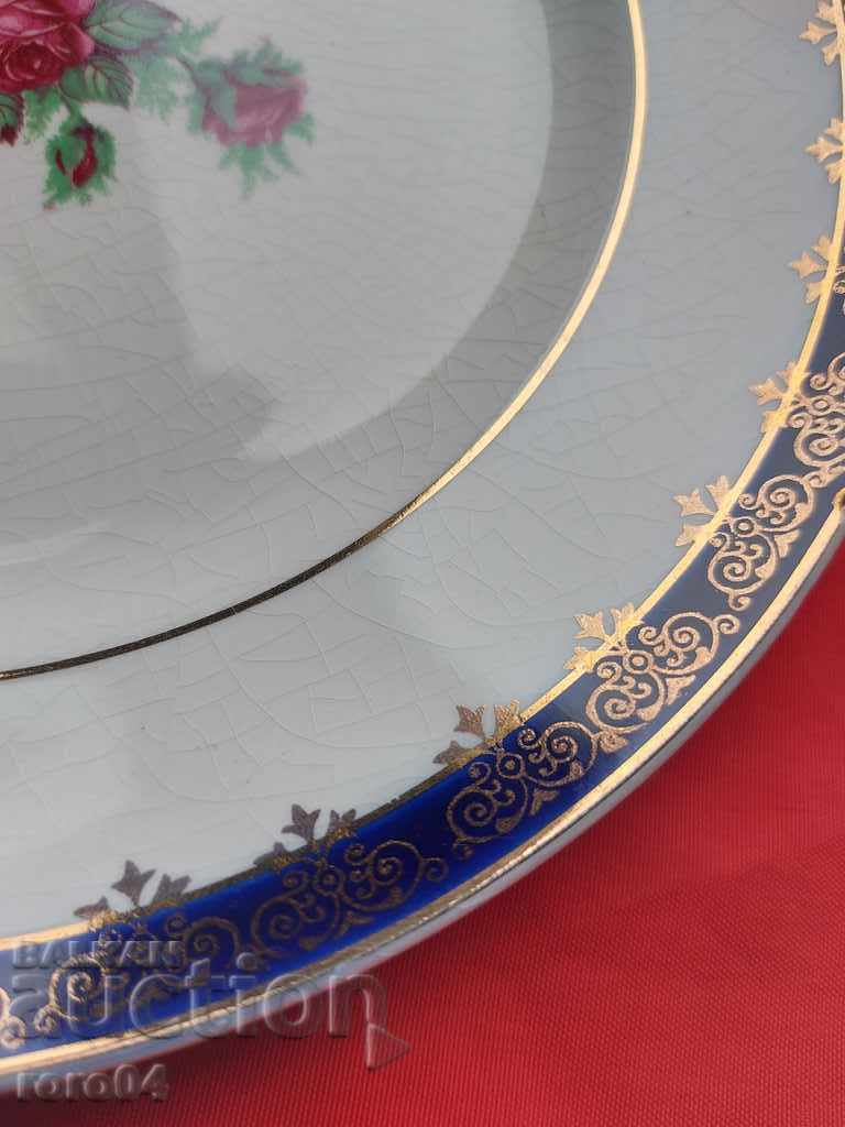 Auction  PLATE - PORCELAIN - OLD ENGLAND