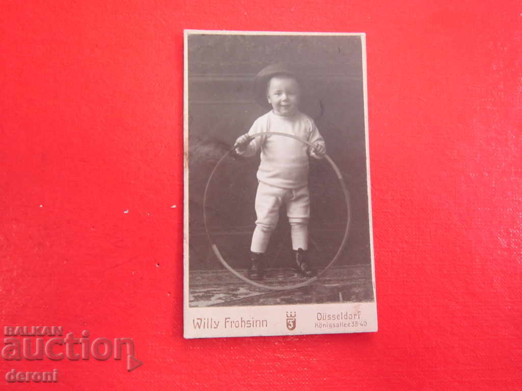 Auction Old photo on thick A2 cardboard Auction Old photo on thick A2 cardboard