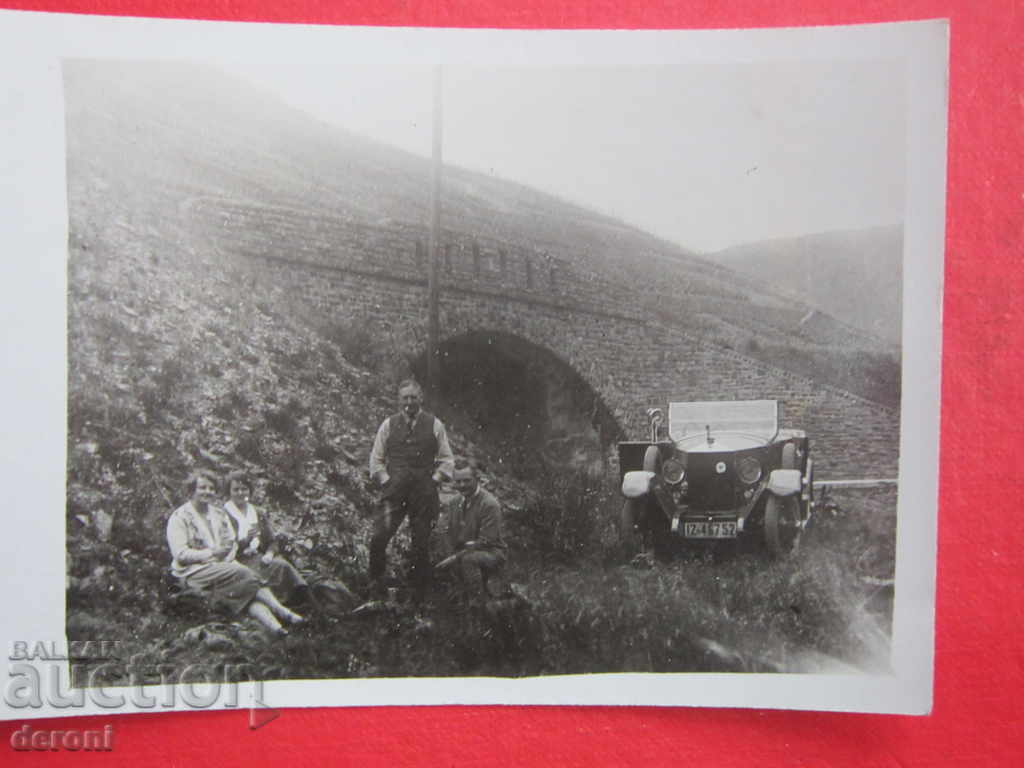 Delivery of Old photo card car 1 Delivery of Old photo card car 1