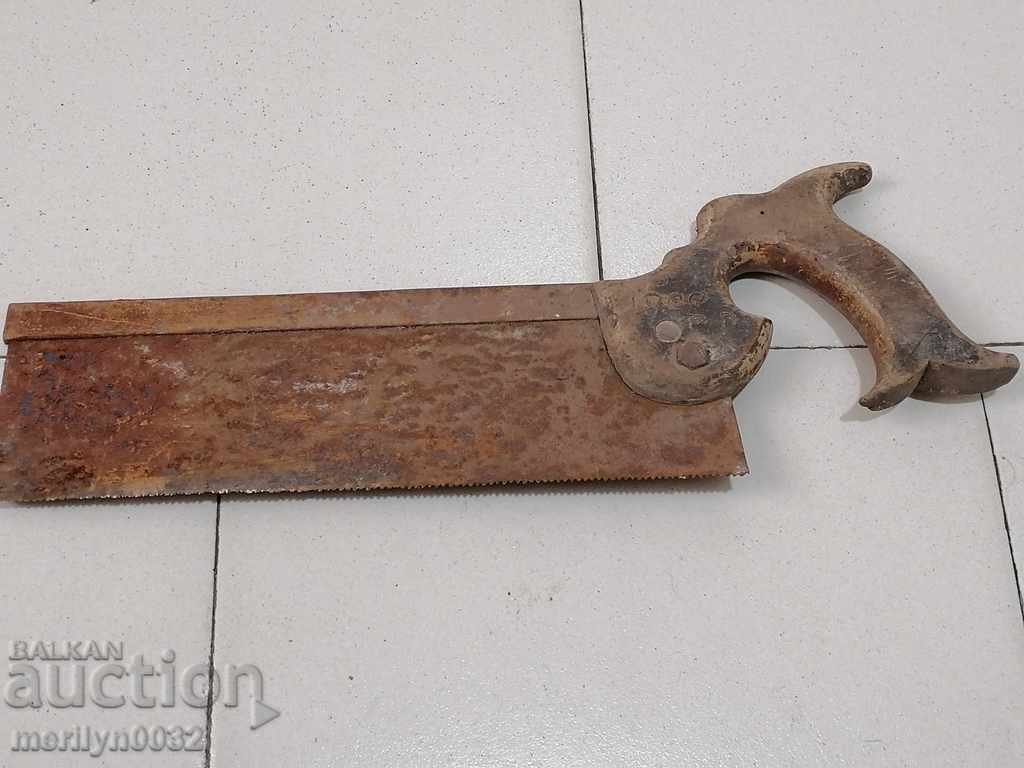 Old saw saw for wood saw with price 43.00 BGN | € 21.99