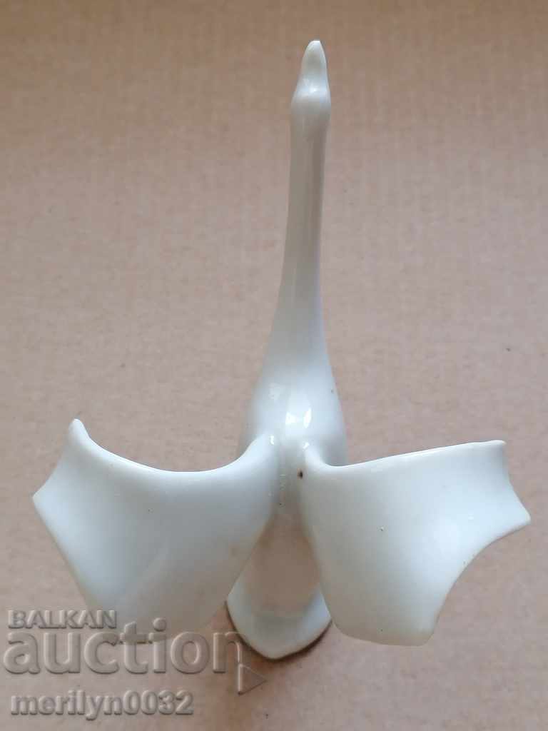 Porcelain bird figure with outstretched wings porcelain, souvenir - 5 Porcelain bird figure with outstretched wings porcelain, souvenir - 5