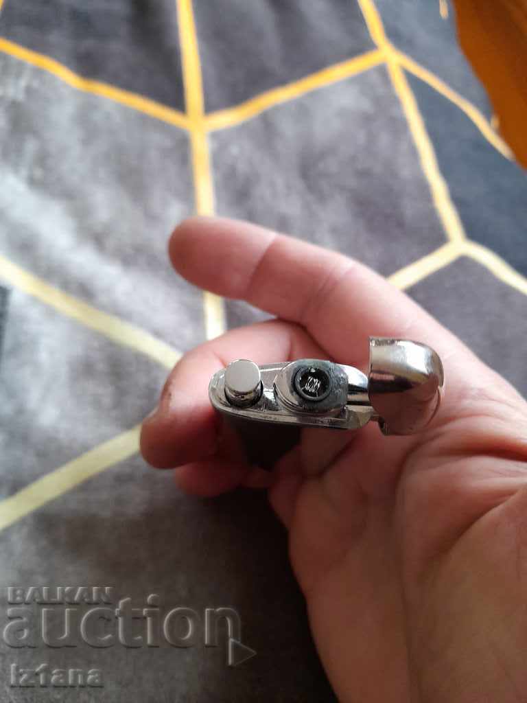 J&B lighter - 6 J&B lighter - 6