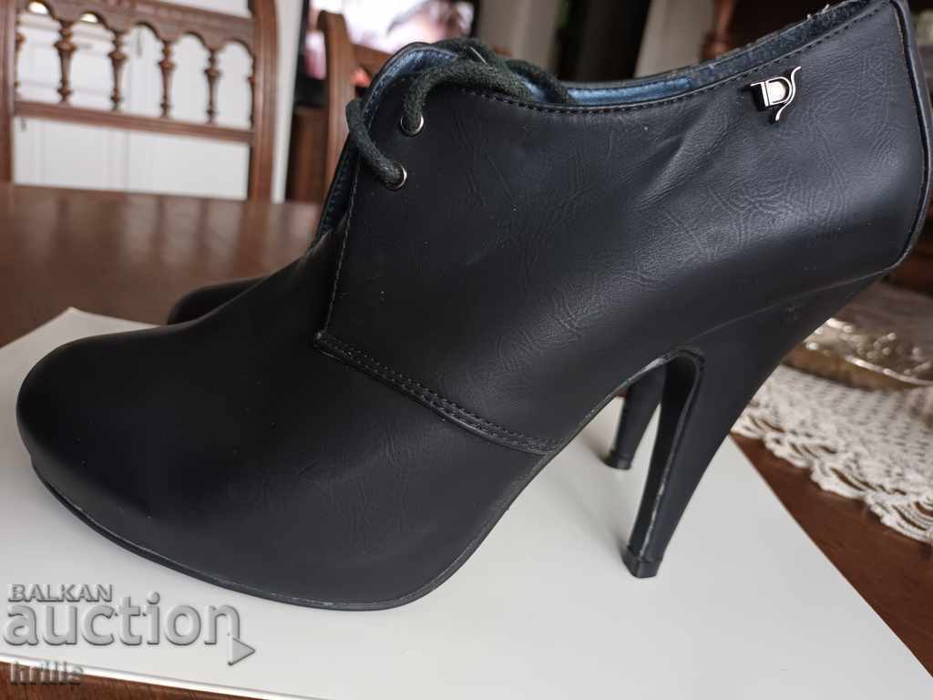 CIZME ELEGANTE DAMA PIELE VERABILA CIZME ELEGANTE DAMA PIELE VERABILA