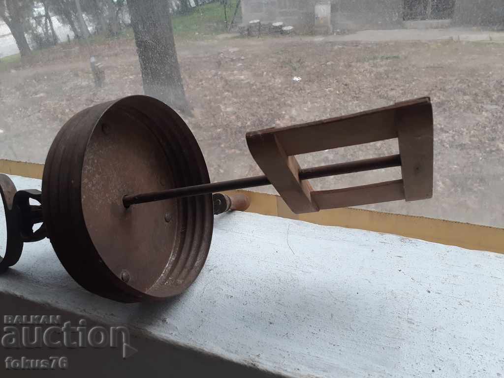 Delivery of Old Renaissance device butter stirrer cream