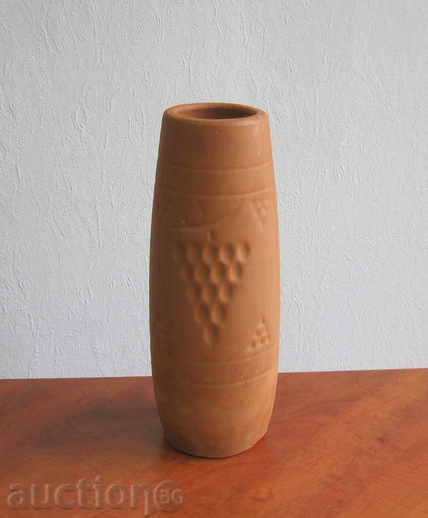 Ceramic vase