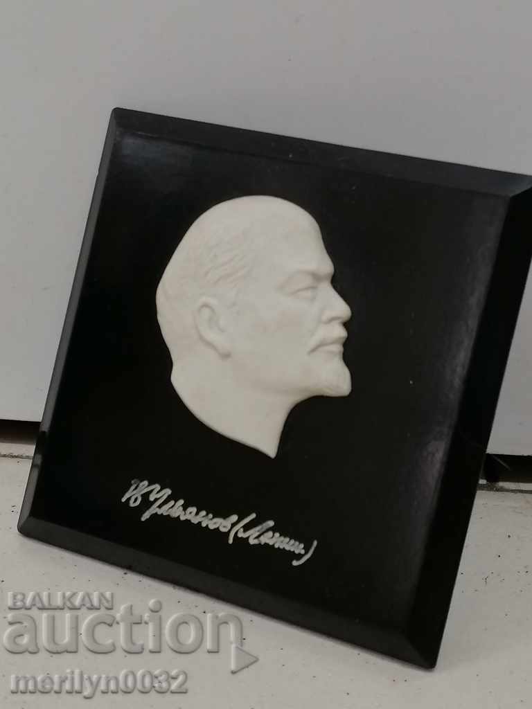 Auction Lenin's socialist table plaque Auction Lenin's socialist table plaque