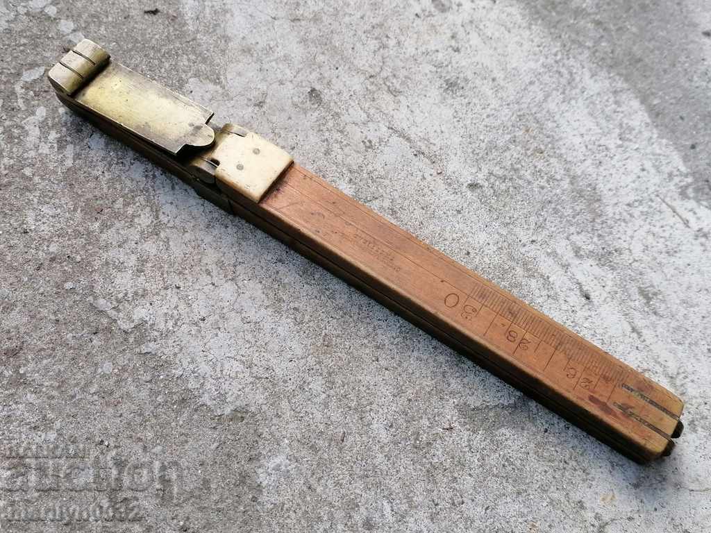 Old device for measuring the dimensions of small objects - 7 Old device for measuring the dimensions of small objects - 7