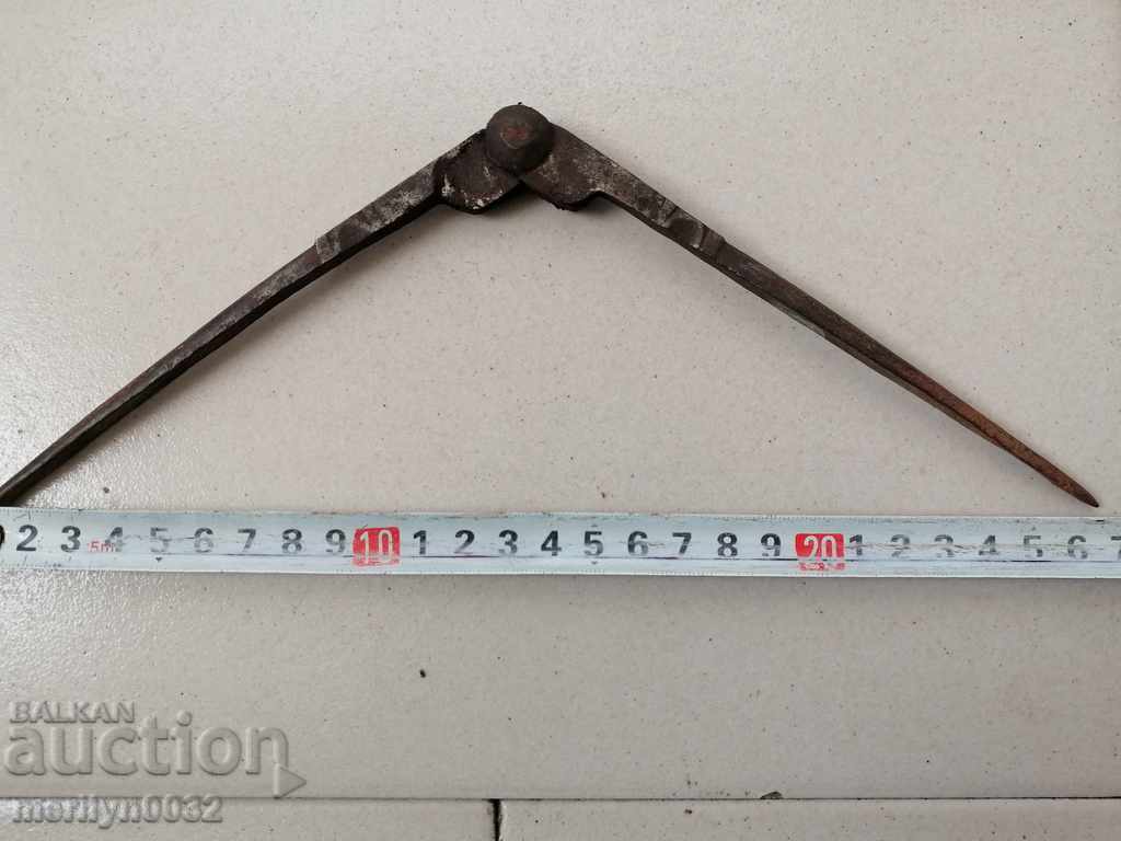 Old wrought iron compass for sheet metal - 5 Old wrought iron compass for sheet metal - 5