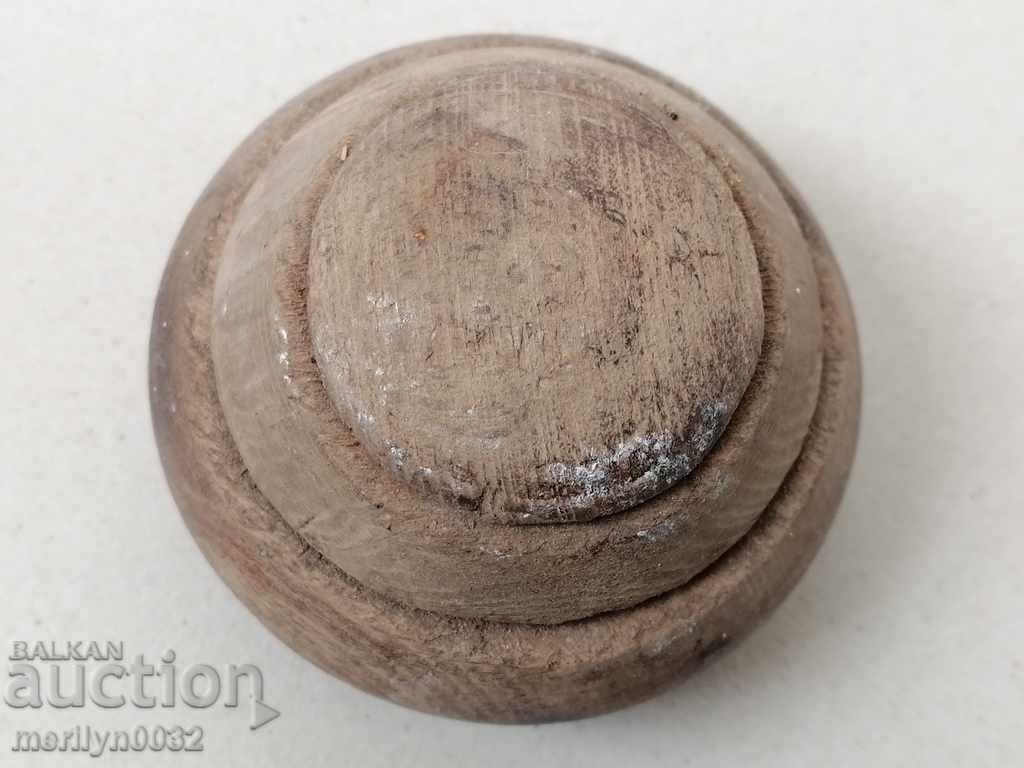 Auction  Lot of wooden bowls, wooden, bowl, salt, pepper