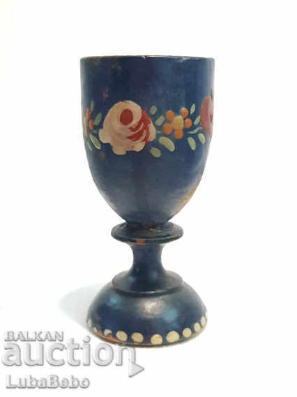 Auction  Vintage wooden egg cups