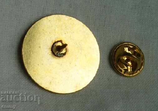 Badge European Youth Olympic Festival-Murcia 2001 with price 6.00 BGN | € 3.07 Badge European Youth Olympic Festival-Murcia 2001 with price 6.00 BGN | € 3.07