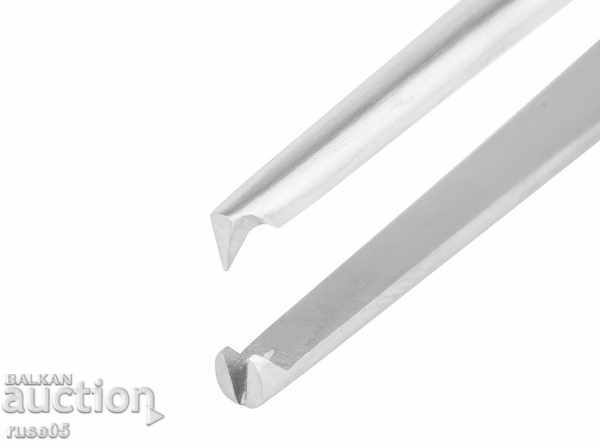 Tweezers surgical rights - 7 Tweezers surgical rights - 7