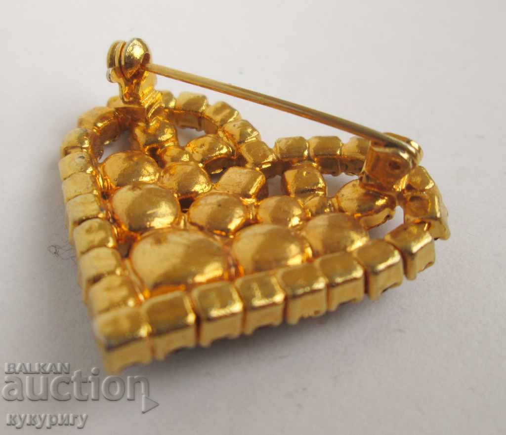 Auction  Old women's gilded brooch Heart jewelry jewelry with stones