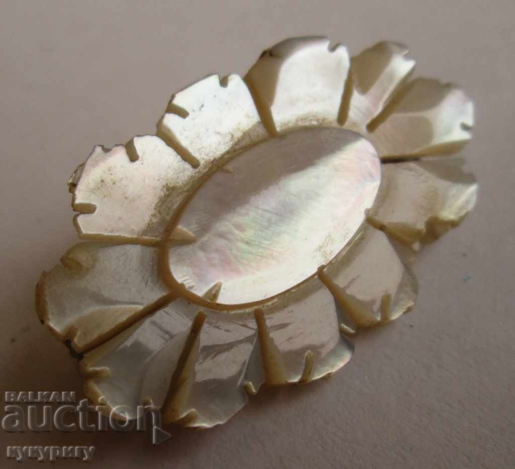 Стара дамска седефена брошка накит от седеф ръчна изработка