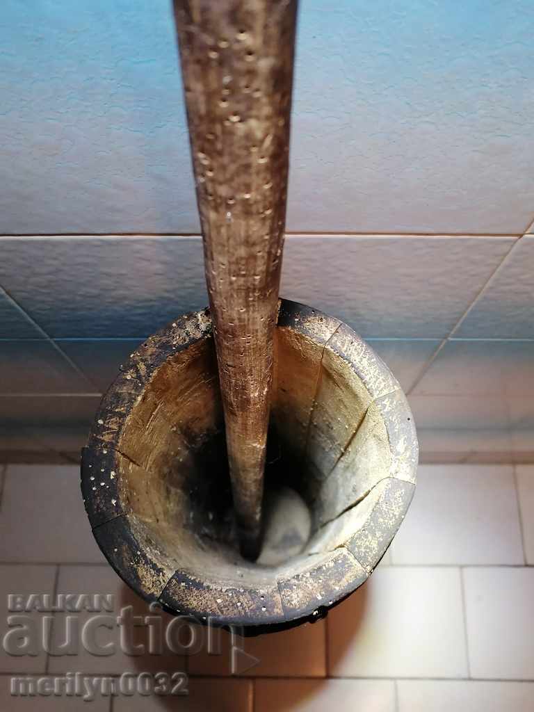 Delivery of Butter churn, wood, wooden