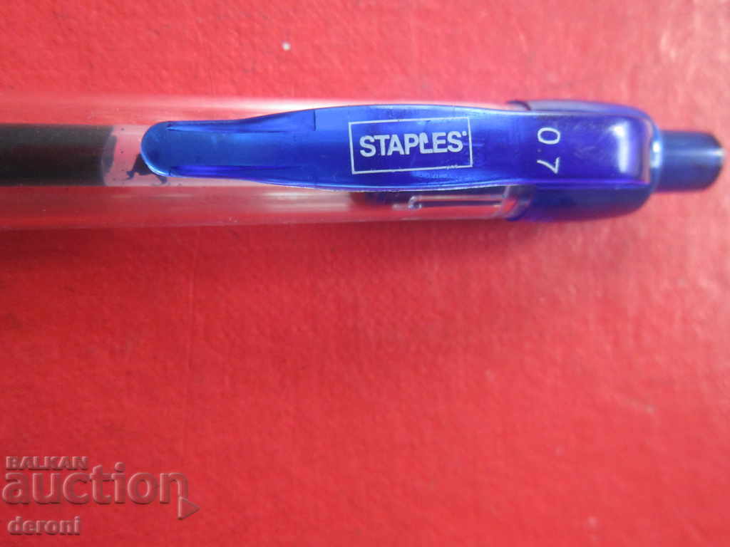 Невероятен немски химикал химикалка Staples с цена 5.00 лв. | € 2.56 Невероятен немски химикал химикалка Staples с цена 5.00 лв. | € 2.56