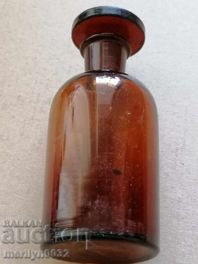 Pharmacy bottle, bottle with price 28.00 BGN | € 14.32