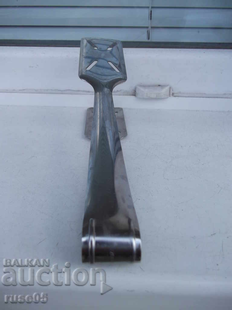 Delivery of Zepter serving clip Delivery of Zepter serving clip