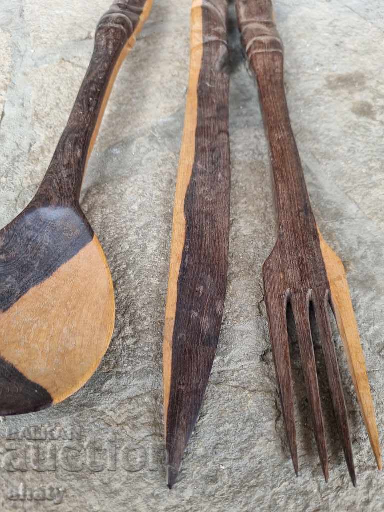 African wooden knife, fork and spoon. - 6 African wooden knife, fork and spoon. - 6