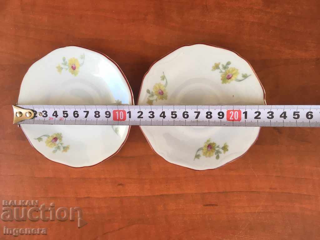 PORCELAIN PLATE PLATE-ISIS BULGARIA-1963-2 PC with price 9.00 BGN | € 4.60 PORCELAIN PLATE PLATE-ISIS BULGARIA-1963-2 PC with price 9.00 BGN | € 4.60