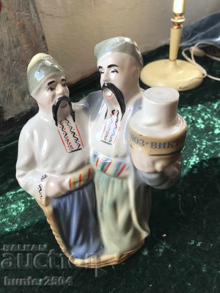 Porcelain drinking bottle - USSR. Hand painted. Volume 1 l. Porcelain drinking bottle - USSR. Hand painted. Volume 1 l.