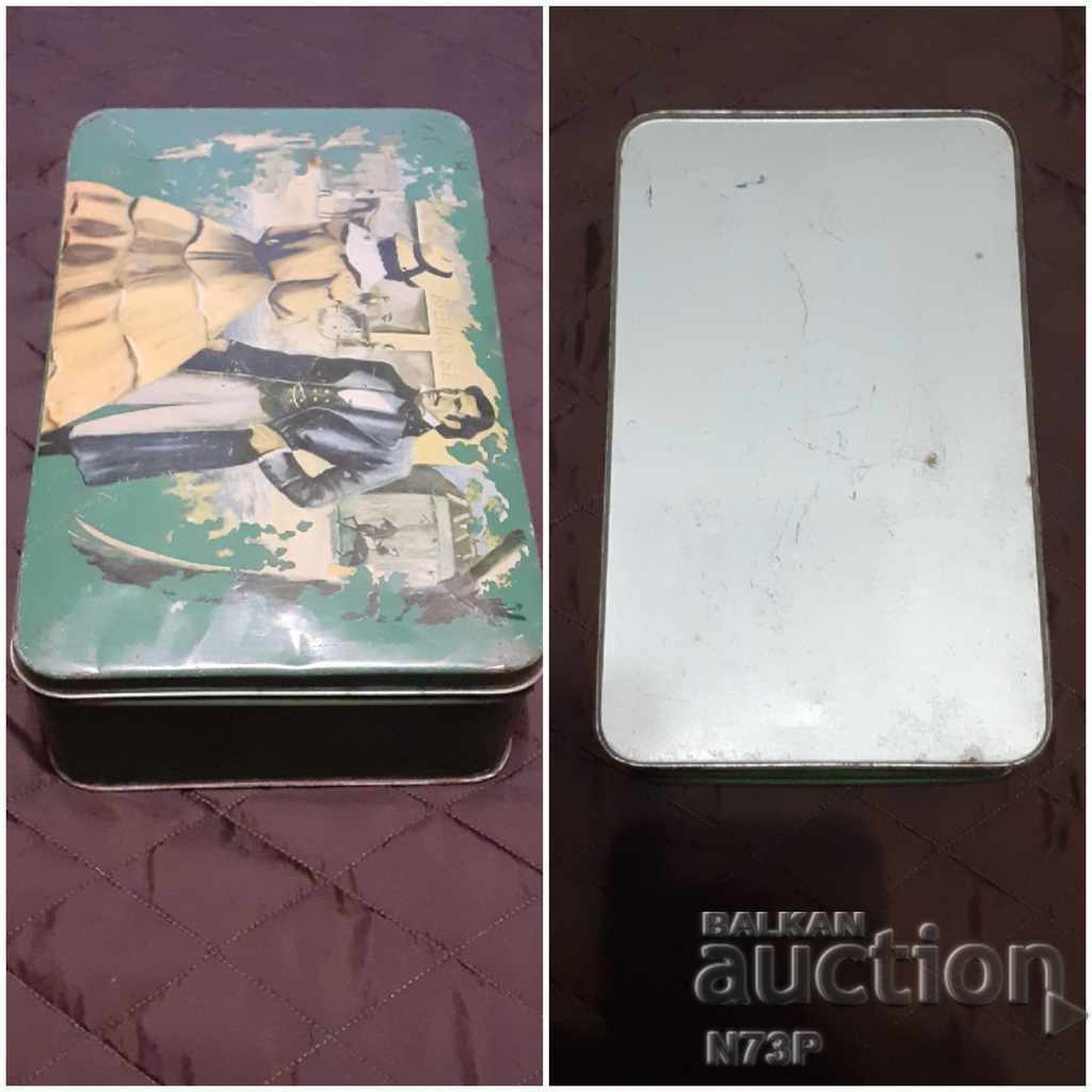 OLD METAL BOX. RETRO. COLLECTION. - 7 OLD METAL BOX. RETRO. COLLECTION. - 7