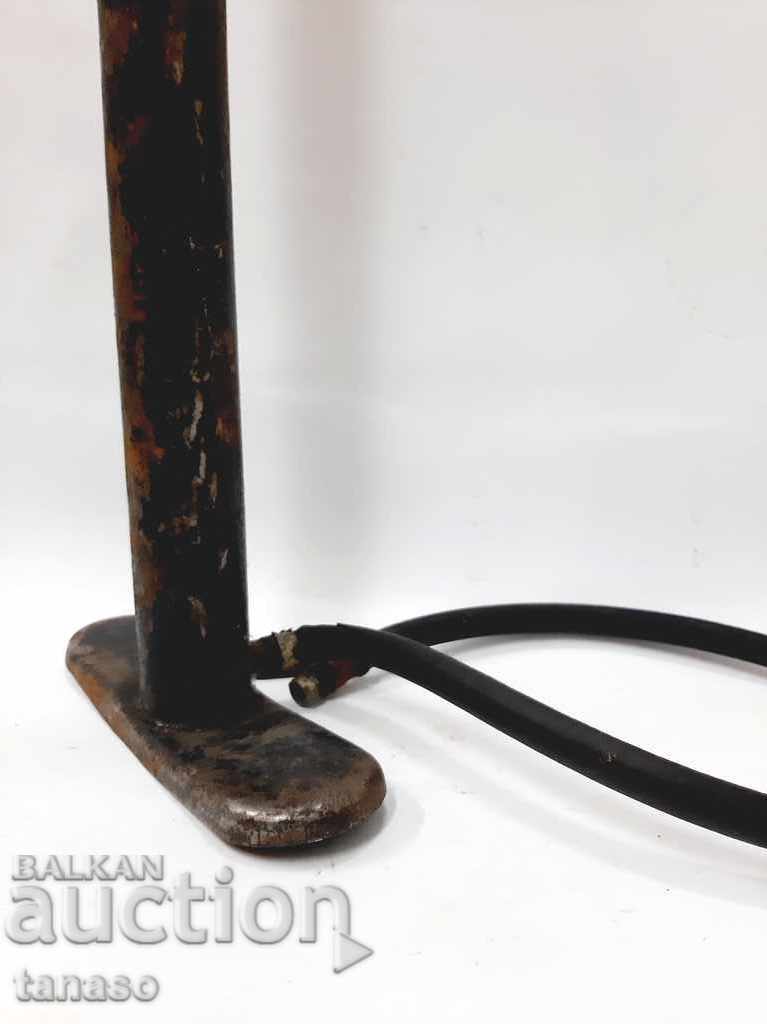 Old tire pump, car, bicycle, motorcycle (4.5) - 7 Old tire pump, car, bicycle, motorcycle (4.5) - 7