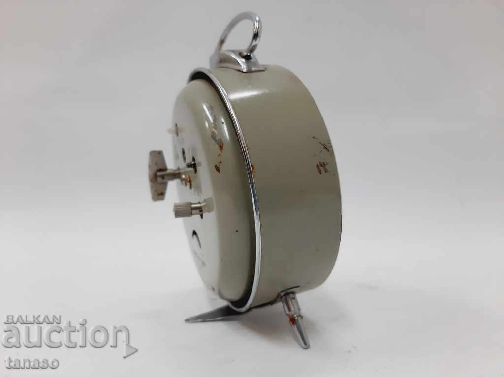 Old Chinese Alarm Clock (4.5) with price 20.00 BGN | € 10.23 Old Chinese Alarm Clock (4.5) with price 20.00 BGN | € 10.23