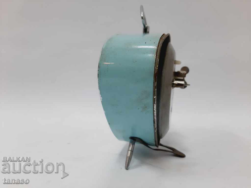 Delivery of Old Chinese alarm clock Delivery of Old Chinese alarm clock