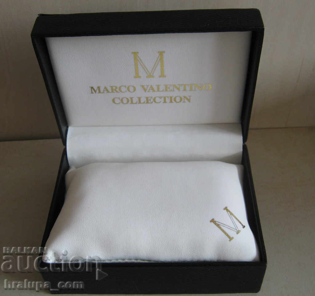 Watch case Marco Valentino Collection with price 15.00 BGN | € 7.67 Watch case Marco Valentino Collection with price 15.00 BGN | € 7.67