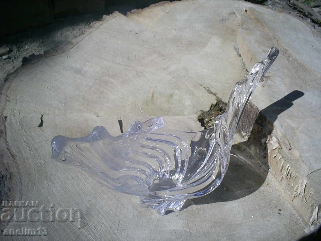 CRYSTAL BONBONIER ART VANNES FRANCE with price 55.00 BGN | € 28.12 CRYSTAL BONBONIER ART VANNES FRANCE with price 55.00 BGN | € 28.12