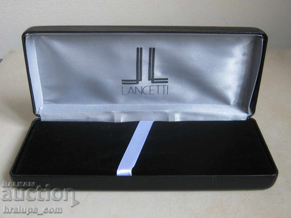 Husa stilou Lancetti cu preț 10.00 BGN | € 5.11