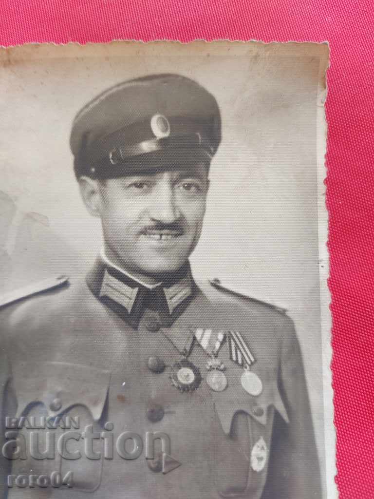 Auction LIEUTENANT - ORDERS - MEDALS - SIGN Auction LIEUTENANT - ORDERS - MEDALS - SIGN