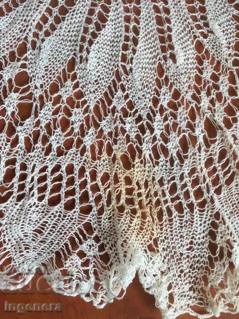 Delivery of MILO COVER KNITTING ON ONE ETHNIC HOOK Delivery of MILO COVER KNITTING ON ONE ETHNIC HOOK