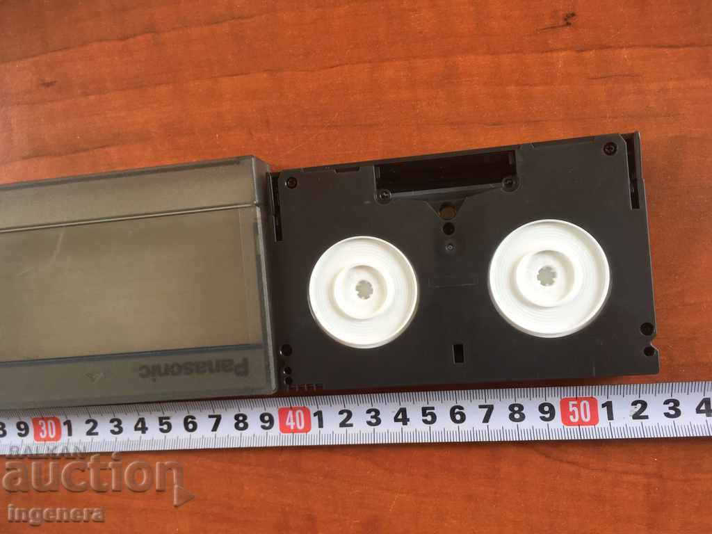 VIDEO CASSETTE CARTRIDGE - 5 VIDEO CASSETTE CARTRIDGE - 5