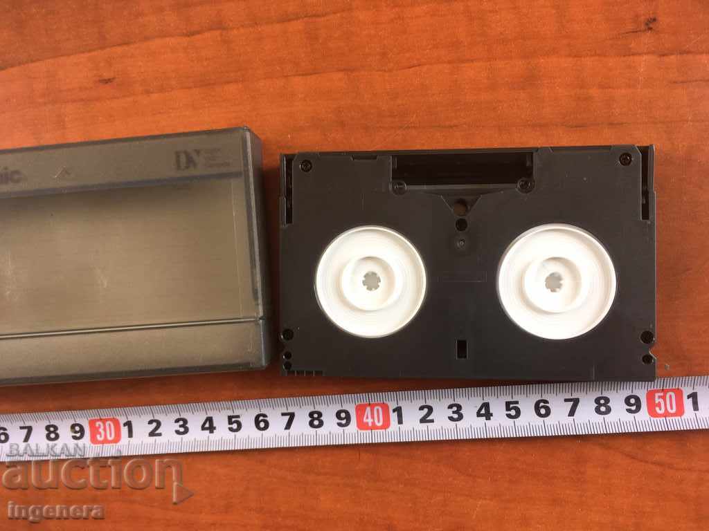 Delivery of VIDEO CASSETTE CARTRIDGE Delivery of VIDEO CASSETTE CARTRIDGE