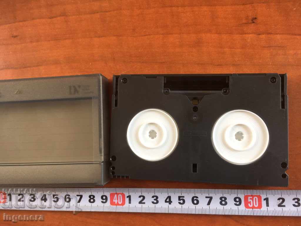 VIDEO CASSETTE CARTRIDGE - 5
